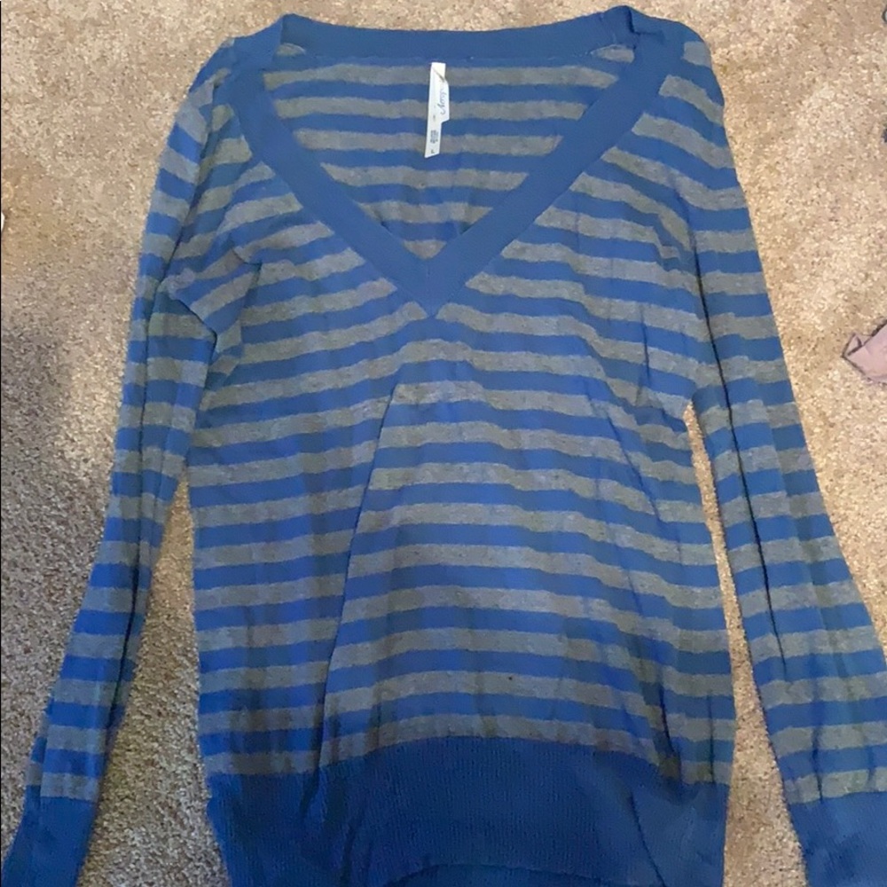 Gently used Aeropostale sweater